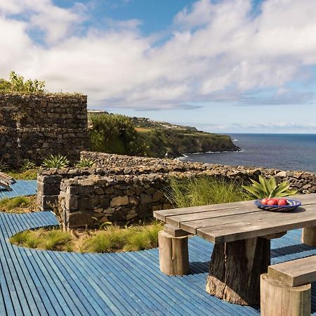 The Blue House Azores Capelas Bagian luar foto